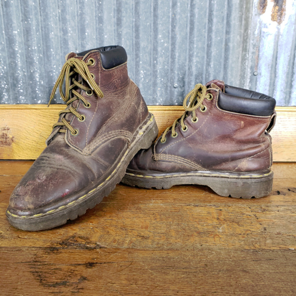 brown doc martens boots mens